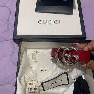 Red color Gucci belt little girl like new size Large